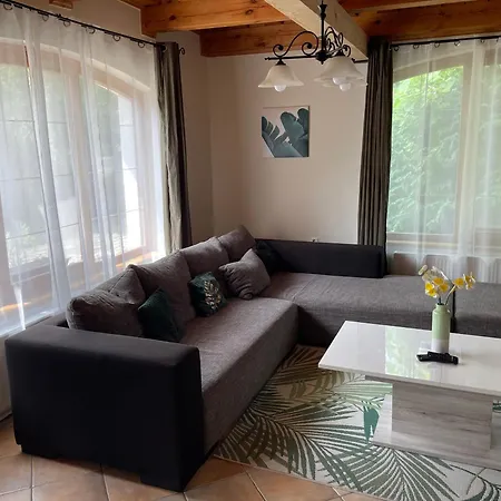 Kristof Apartmanhazak Balatonberény