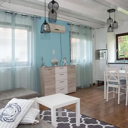 Kristof Apartmanhazak *